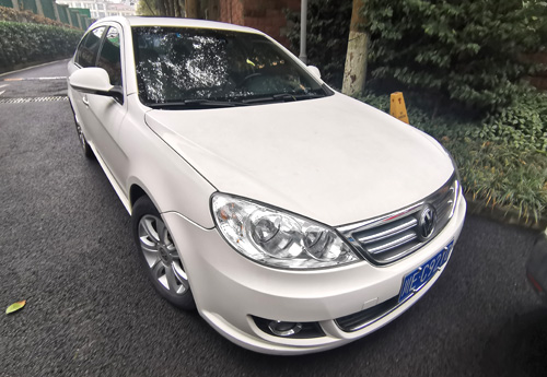 朗逸、東風(fēng)日產(chǎn)二手機(jī)動(dòng)車拍賣(mài)公告